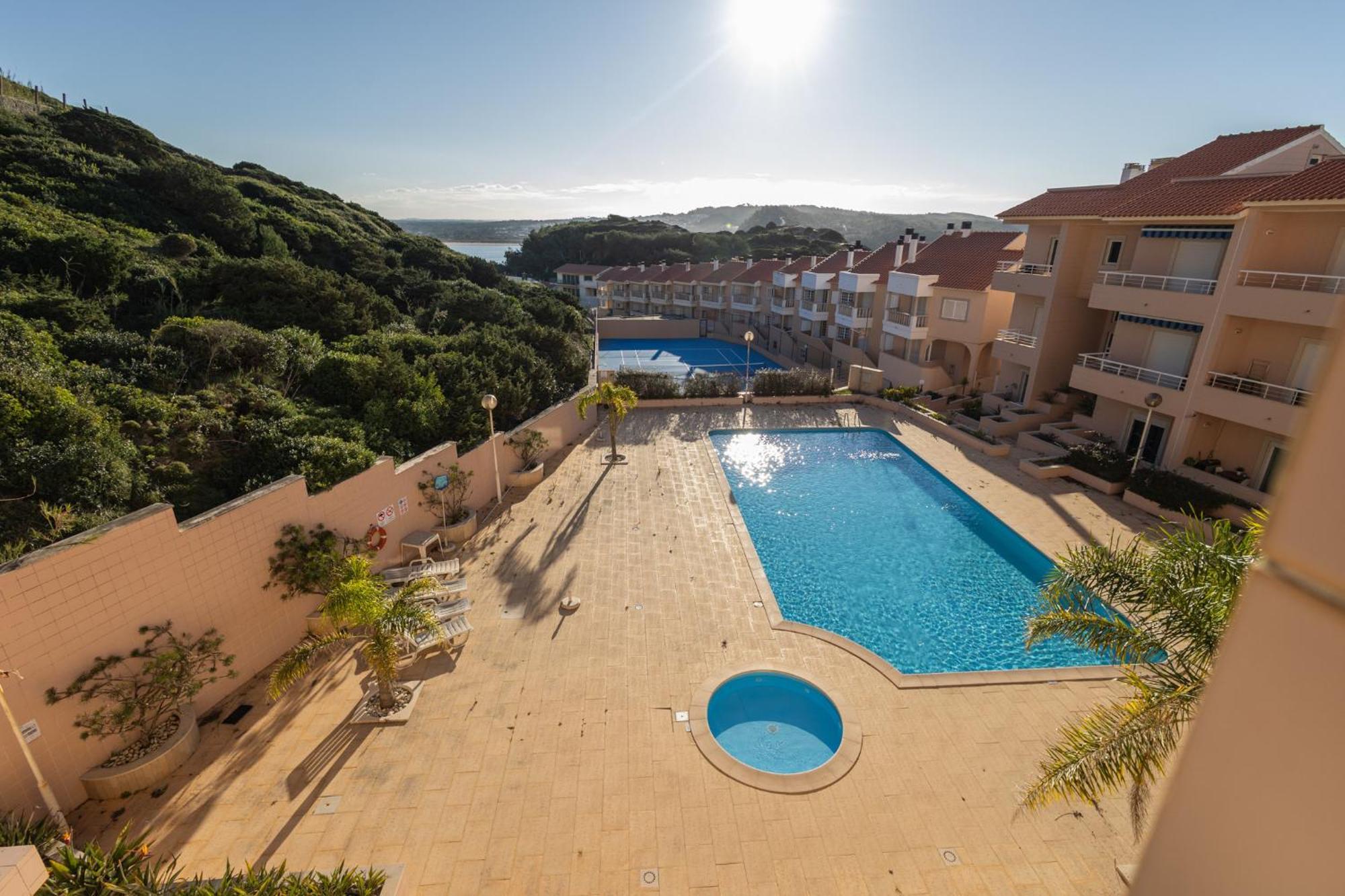 Casa Da Praia - By Smarthomes Sao Martinho do Porto Exterior photo